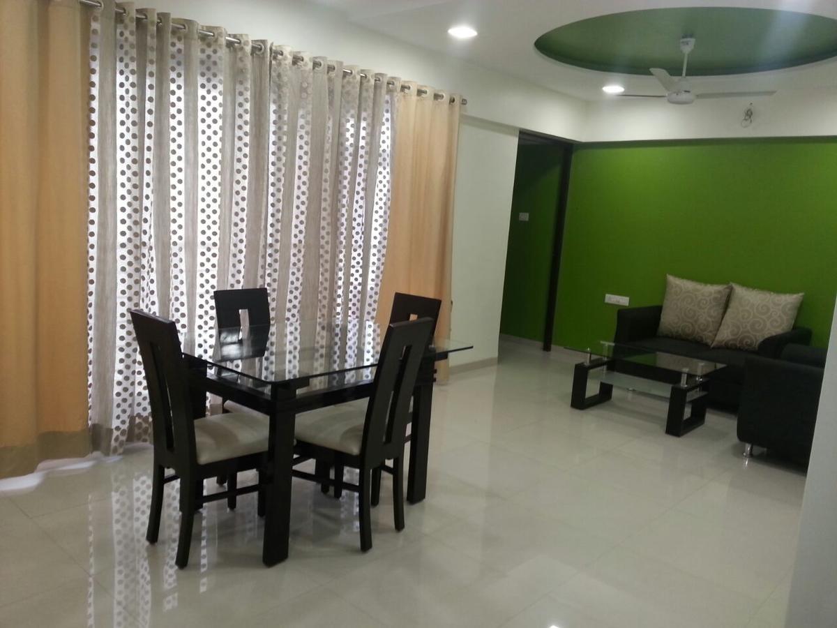 Arista Service Apartments Andheri ムンバイ エクステリア 写真